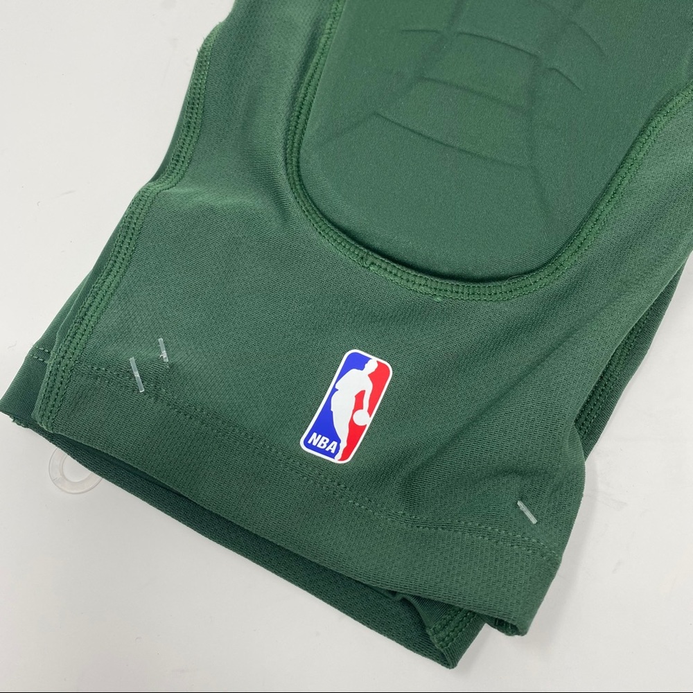 New Nike NBA Basketball Knee Sleeves - Picture 2 of 5